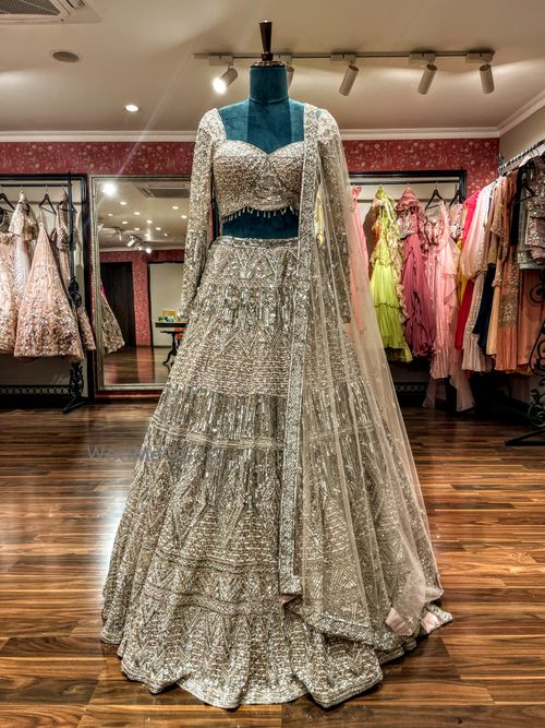 Bridal lehenga designs for reception top